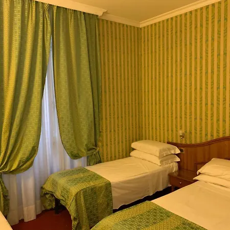 Hi15 Hotel Rom